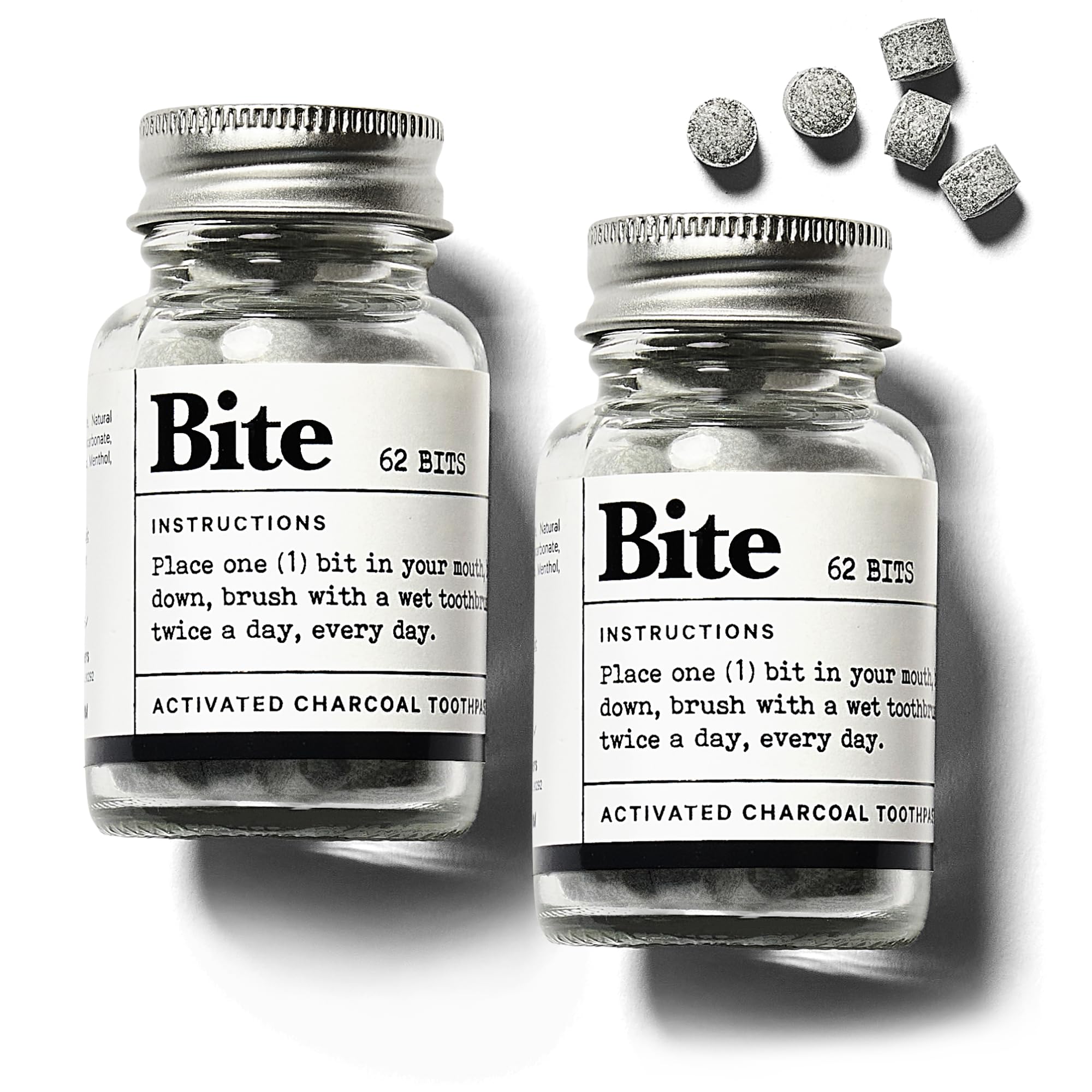 Bite pastilles dentifrice blanchissant, emballage pratique pour voyage et usage quotidien.