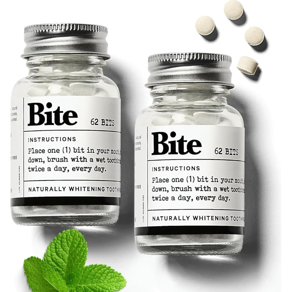 Tablettes Bite blanchissantes en bouteille voyage, pratique pour un brossage en déplacement.