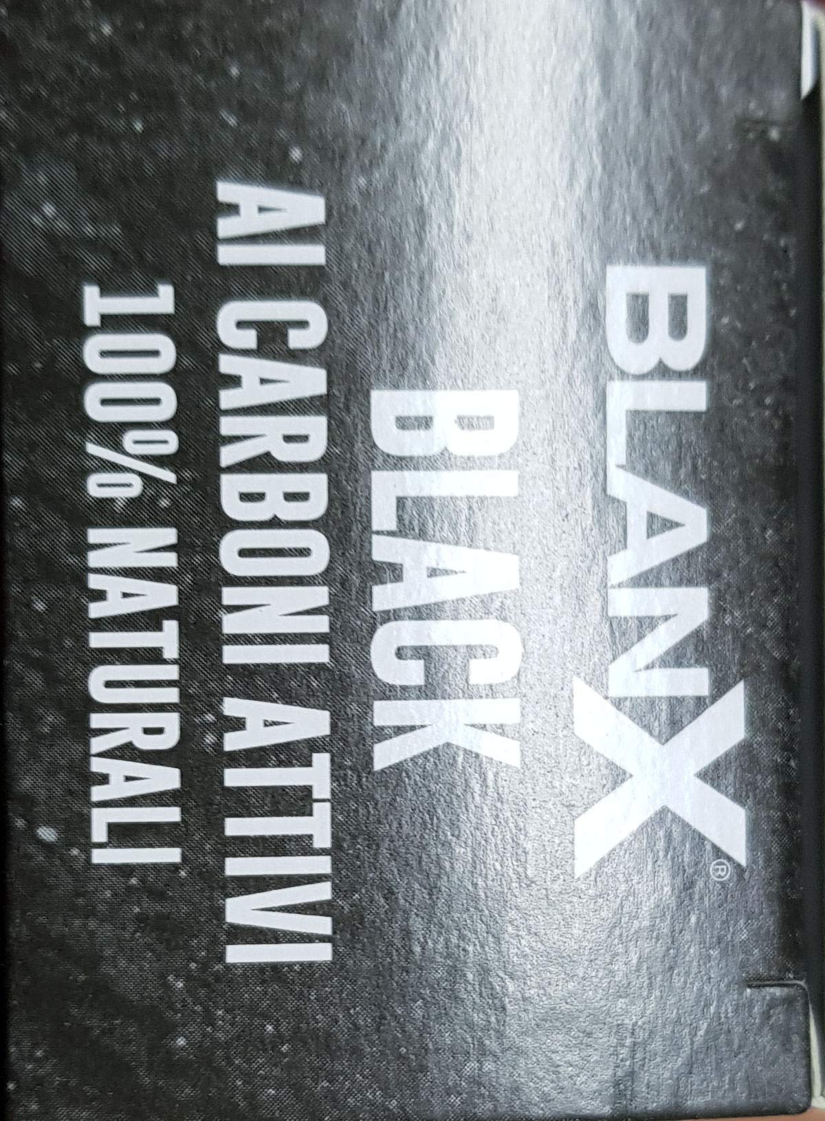 BLANX – capot et tube noirs, allure élégante et durable.