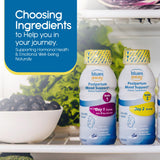 Blues Away Postpartum Shake servi dans un verre, expérience sensorielle et apaisante.
