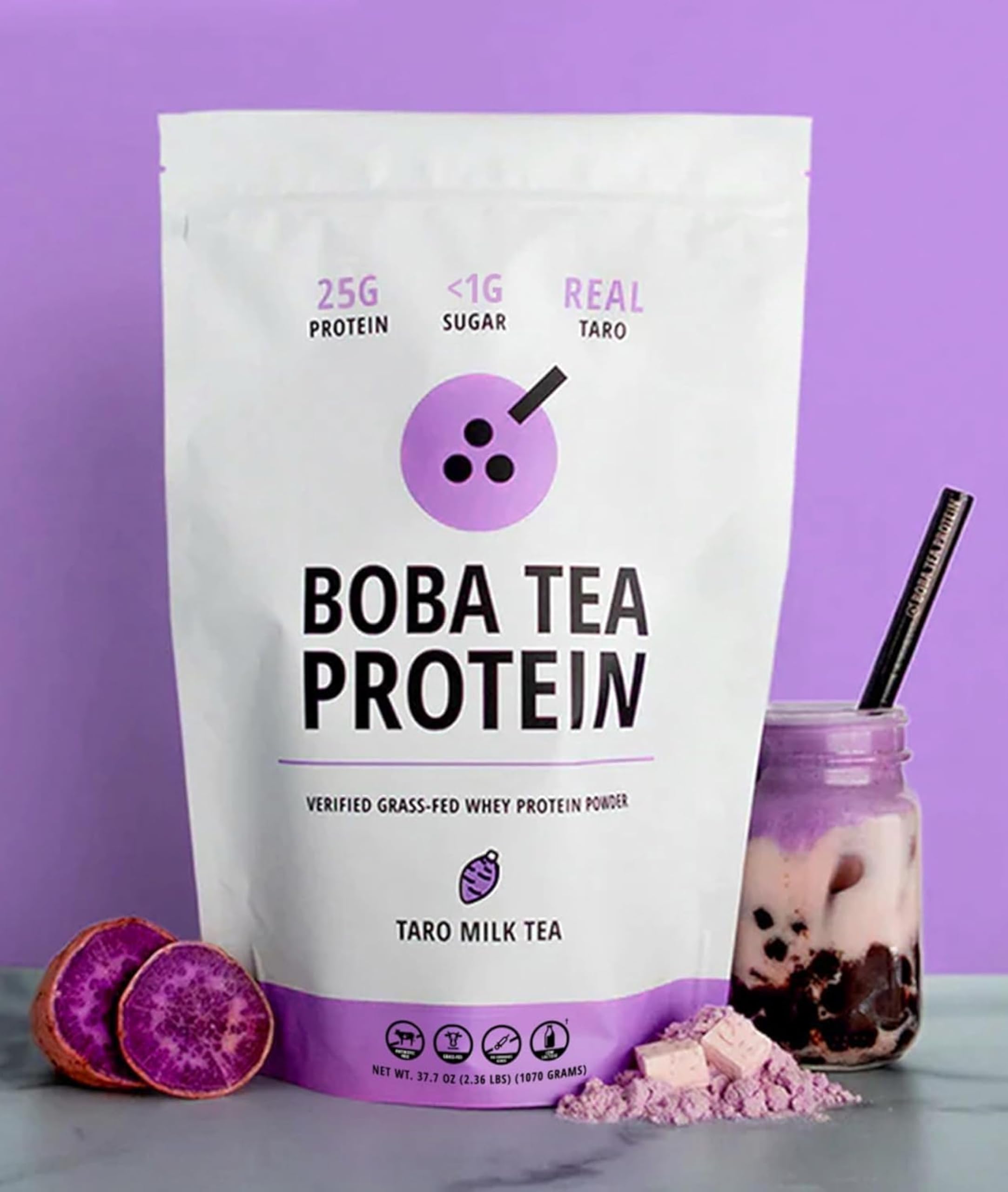 Verre contenant Boba Tea Protein Taro Milk prêt à déguster