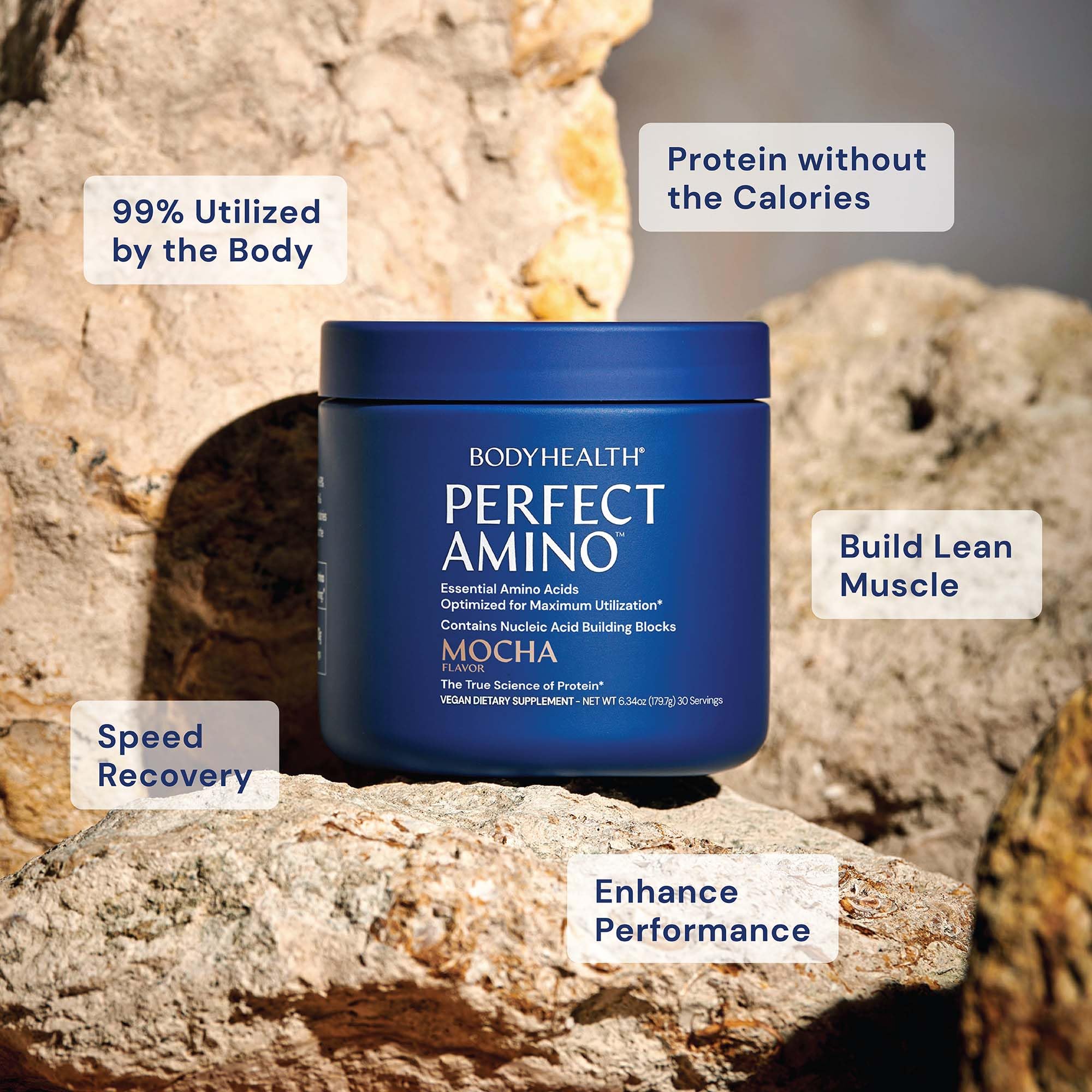 BodyHealth PerfectAmino Poudre doseur pratique facilite l’apport en acides aminés.