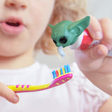 BonneChance distributeur-dentifrice-yoda, pratique et attrayant pour l’heure du brossage.