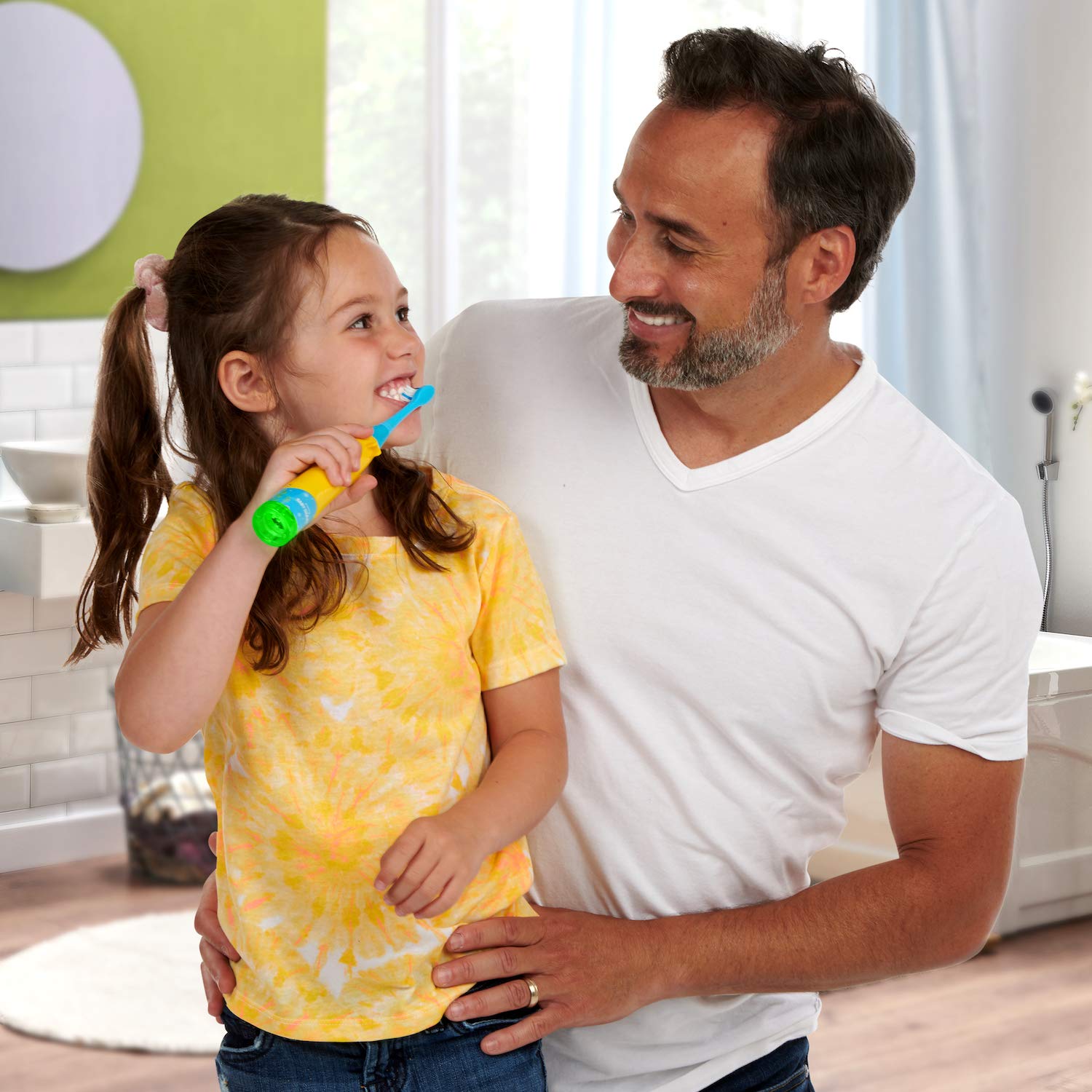BriteBrush chasse au trésor Baby Shark, jeux interactifs motivants.