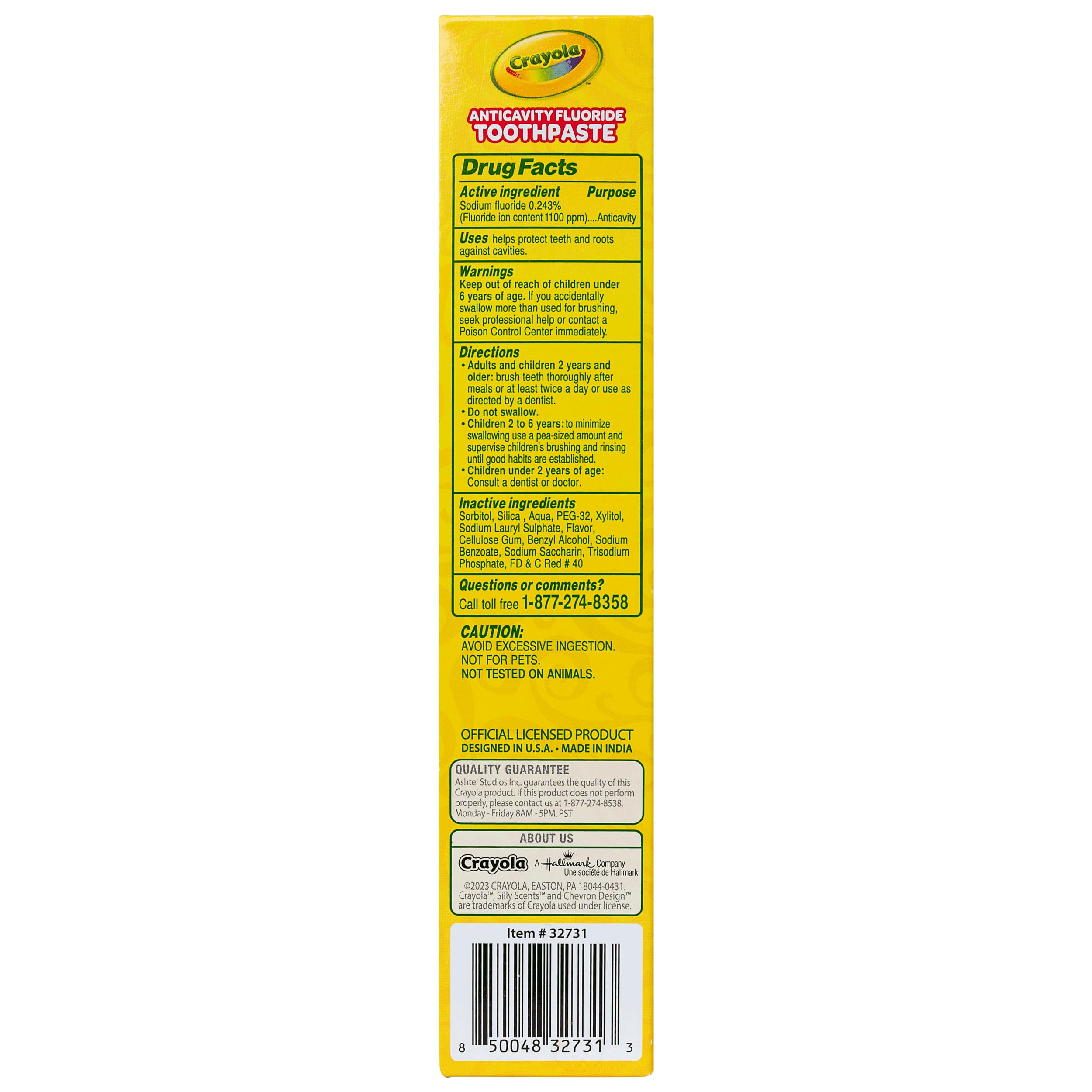 Crayola Brush Buddies, enfant en train de se brosser les dents, rend le rituel plus amusant.