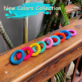 Bracelets BuggyBands ajustables pour poignet, confort et sécurité en plein air.