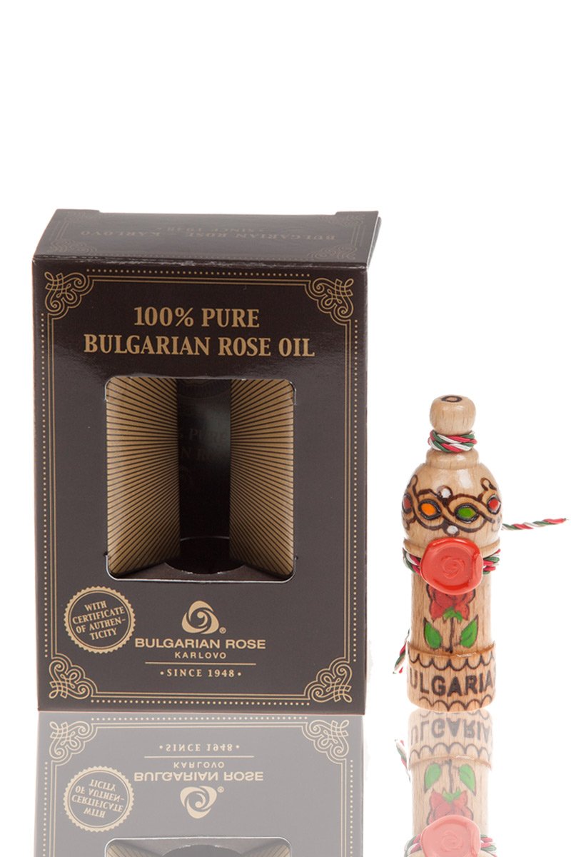 BULGARIAN ROSE KARLOVO emballage design – expérience sensorielle luxueuse.