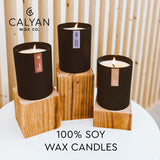 Calyan Wax Co. Bougie parfumée sûre: verre noir élégant et brûlage propre