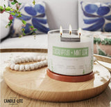 Bougie Candle-lite couleur écru, neutre et décorative.