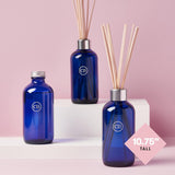 Kit diffuseur Capri Blue Aloha Orchid avec tiges et huile, diffusion simple et efficace.