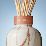 Diffuseur Capri Blue sur une surface stable, design contemporain pour décor.