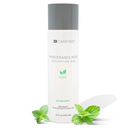 Zoom sur le bain-de-bouche menthe CariFree Maintenance Rinse pour une haleine durable.