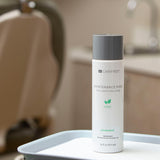 CariFree Maintenance Rinse sans alcool offre une sensation de fraîcheur.