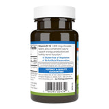 Étiquette Carlson B12 avec informations nutritionnelles et ingrédients.