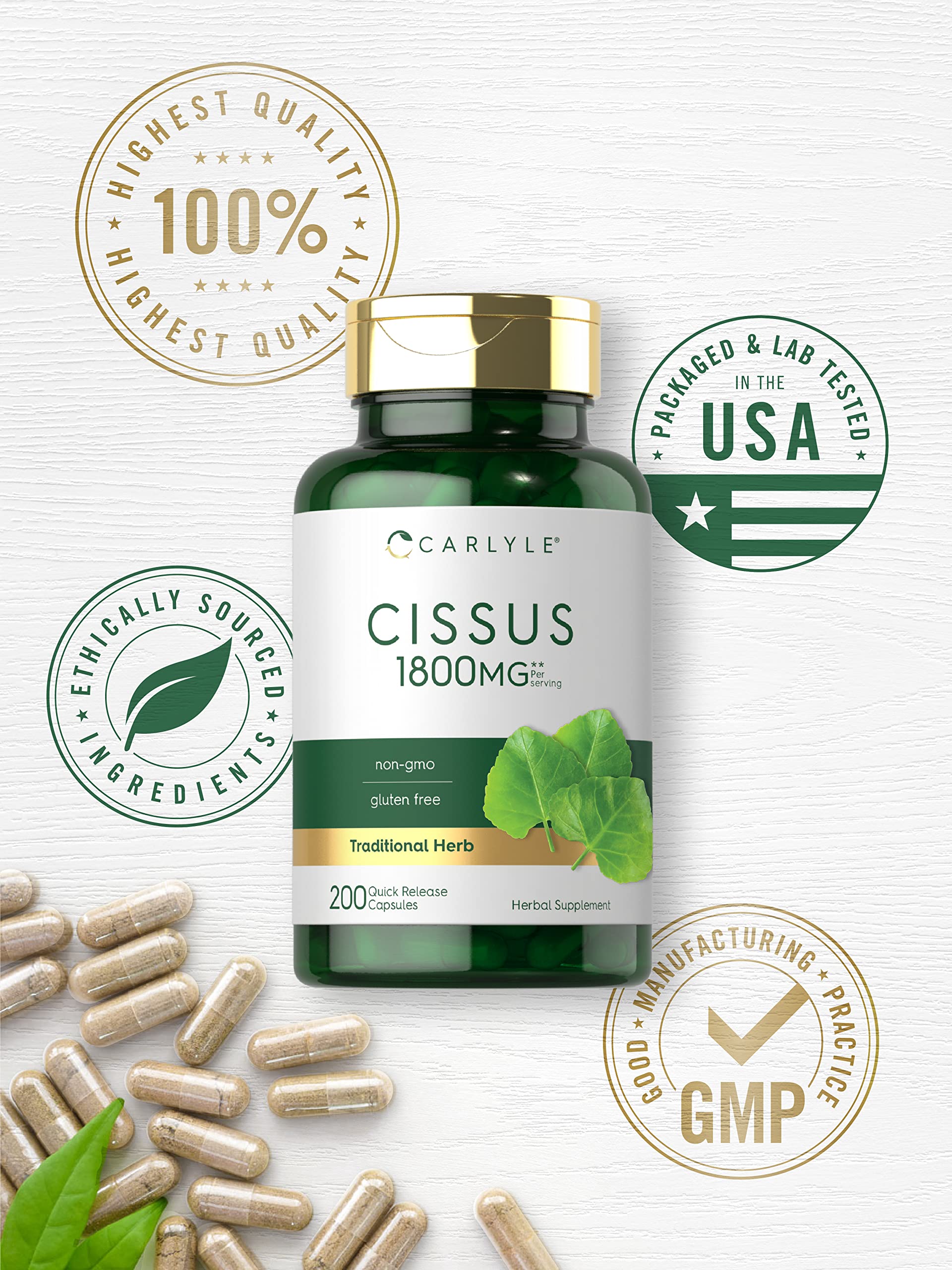Utilisateur prenant une gélule Carlyle Cissus Quadrangularis lors d'une pause.