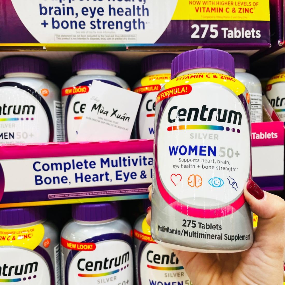 Rituel quotidien Centrum Silver 50+ symbolisant le soin personnel après 50 ans.