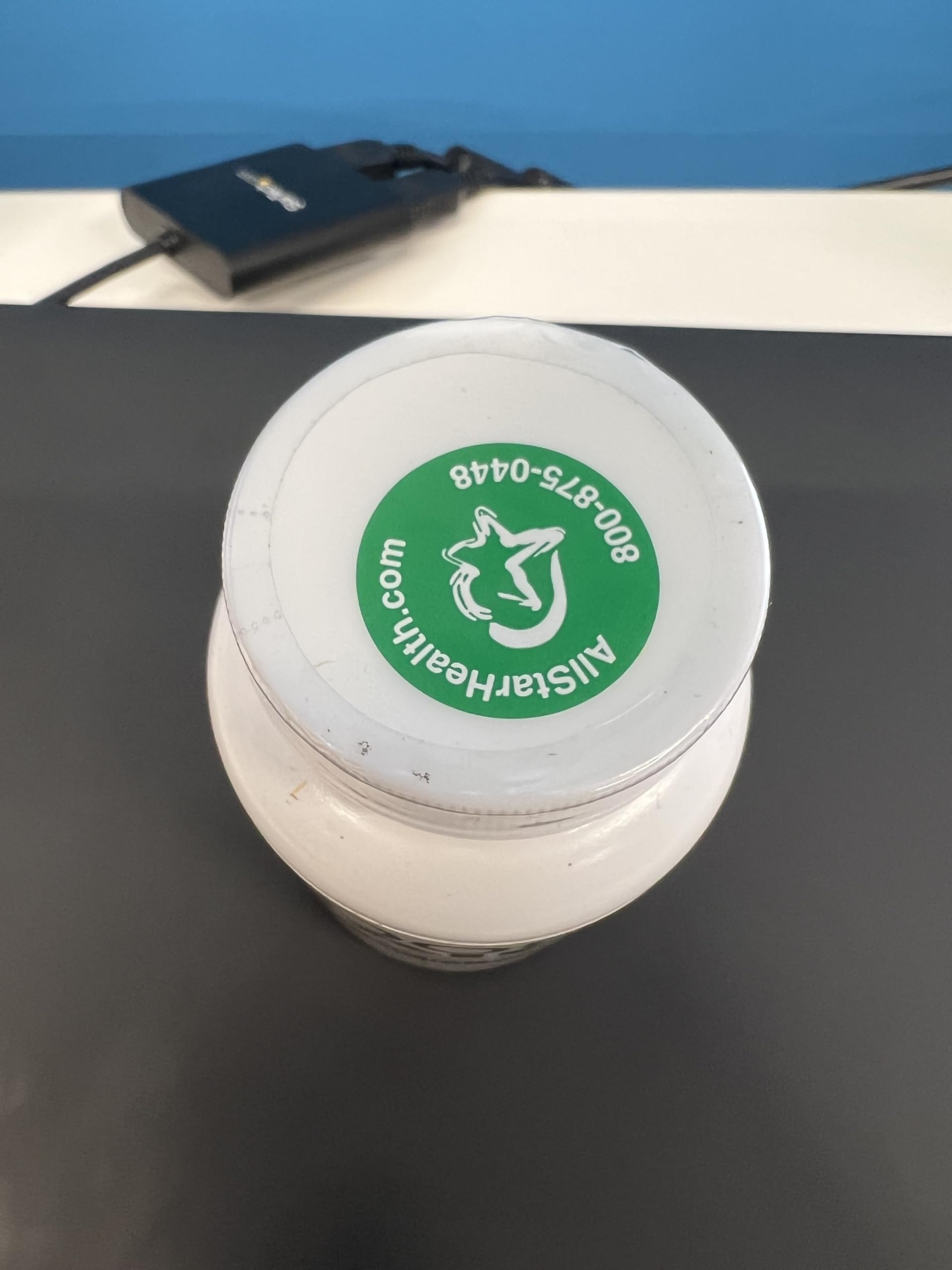 Century Systems Bon Cheveux: emballage et présentation du produit sur étagère.