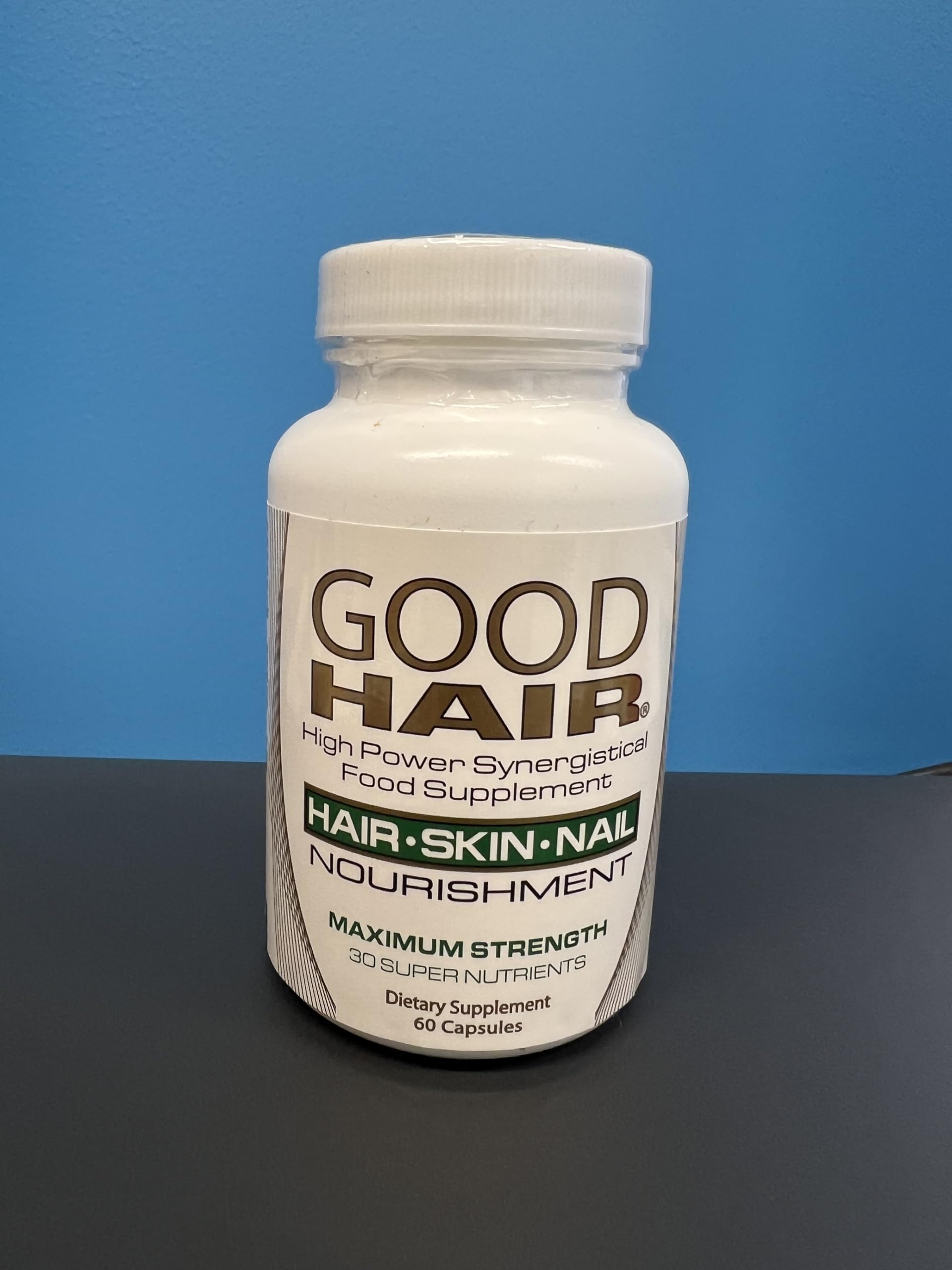 Century Systems Bon Cheveux: etiquette du produit affichant les ingrédients clés.