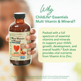 CHILDLIFE ESSENTIALS, versement du jus orange-mangue dans une boisson
