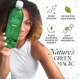 Chlorophyll Water extrait d'alfalfa et chlorophylle.