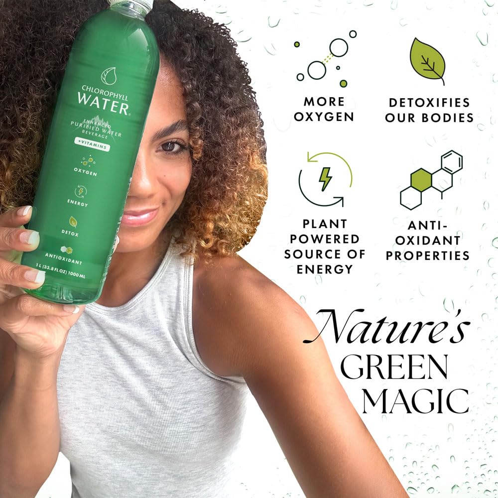 Chlorophyll Water – bouteille 1 L verte translucide, promesse de fraîcheur quotidienne.