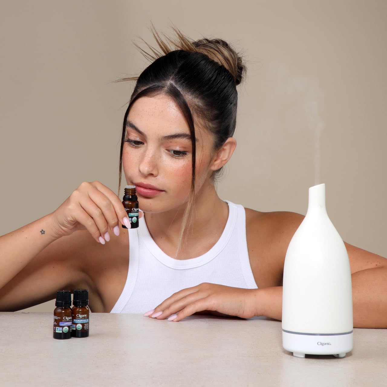 Diffusion aromatique avec Cliganic romarin bio pour concentration et énergie