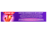 Close Up dentifrice cannelle texture-mousse assure brossage doux et efficace.