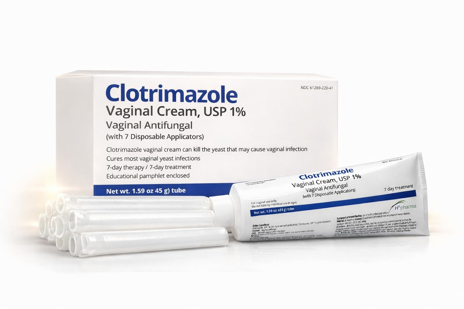 Emballage de la crème vaginale Clotrimazole 45 g, facile à repérer dans la trousse.