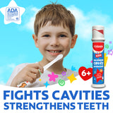 Colgate Kids dentifrice fluoré avec pompe, dosage précis et nettoyage facilité.