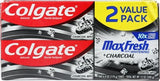 Colgate Max Fresh Charcoal Mint, mini-breath-strips proche – démonstration de fraîcheur.