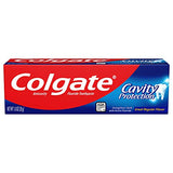 Pack Colgate de 24 tubes de pâte dentaire protection des caries prêt à l’emploi.