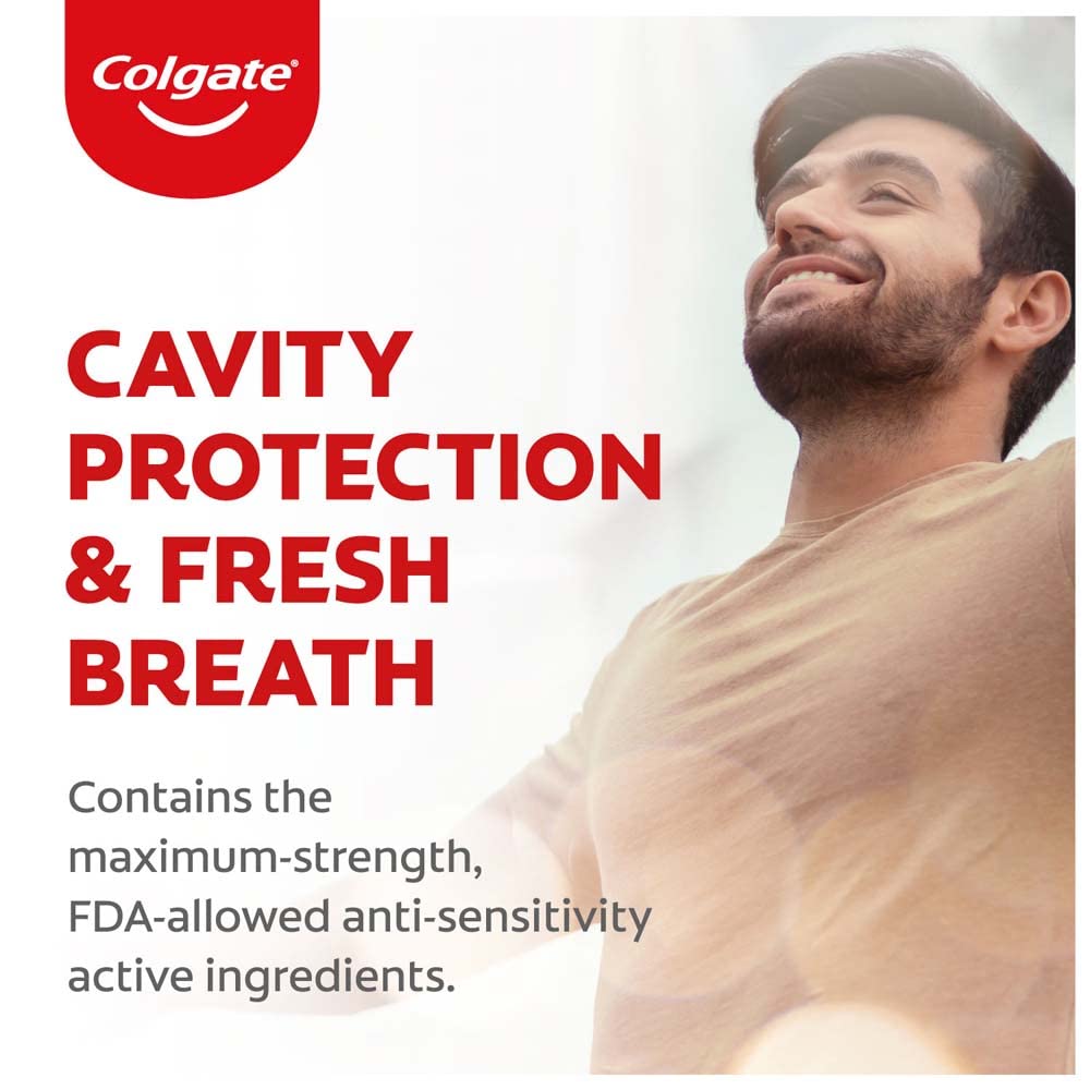 Geste de brossage quotidien avec Colgate Sensibilite Protection Quotidienne.