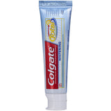 Colgate Total Blanchiment Dentifrice tube pressé montrant texture lisse
