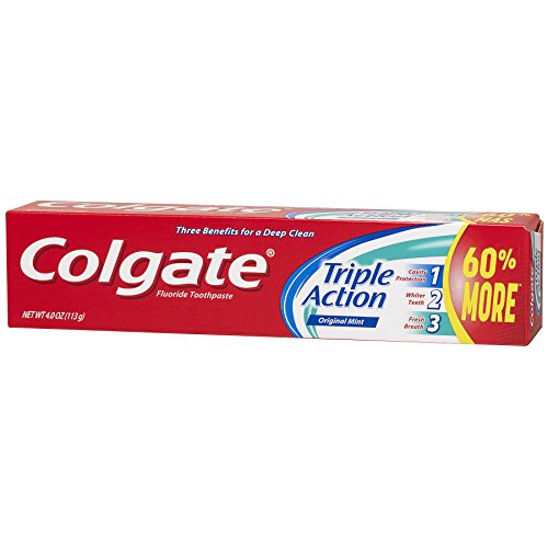 Colgate Triple Action Dentifrice Menthe design et etiquette de marque sur l'emballage