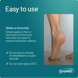 Confort des pieds: prévention des frottements pendant la marche.