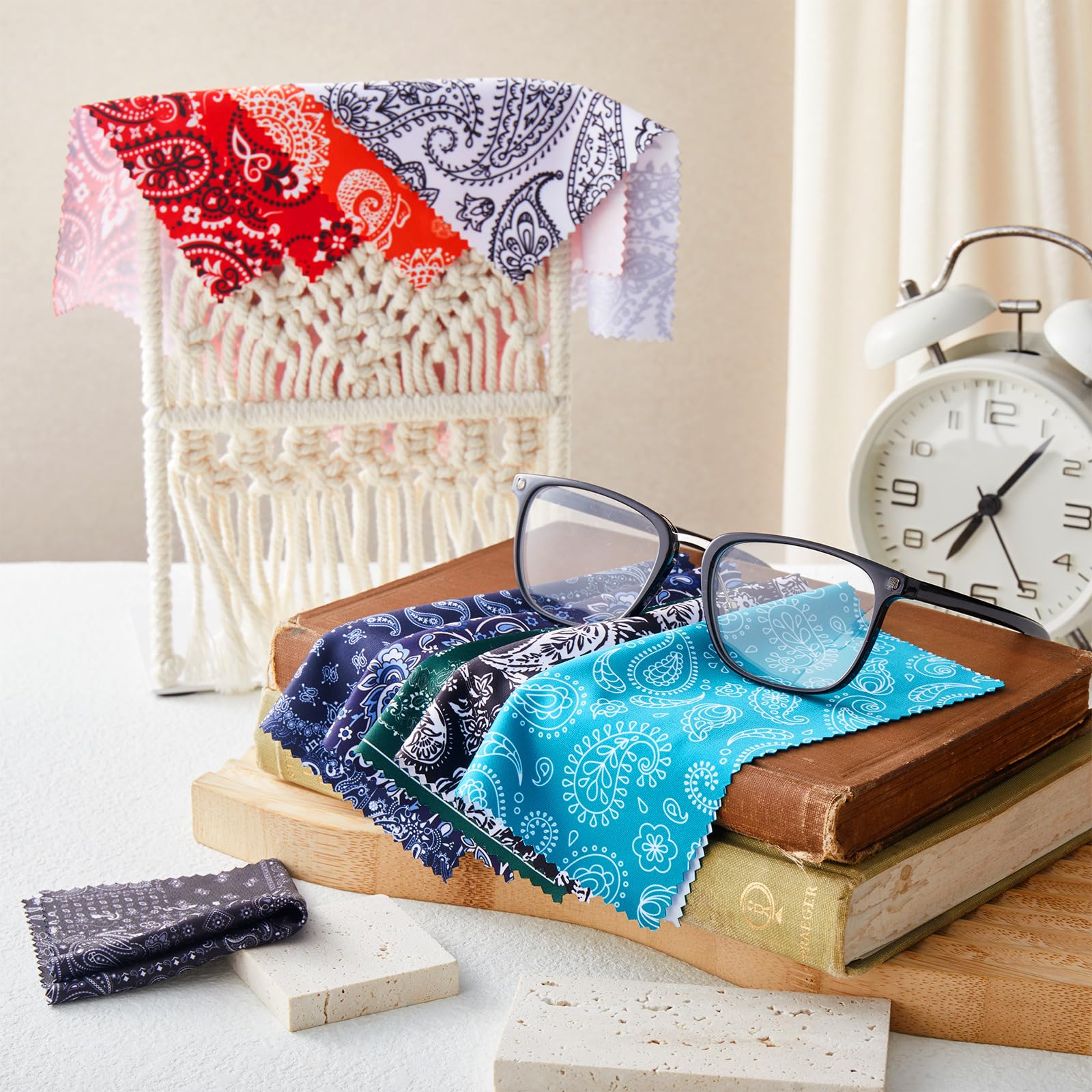 Copkim chiffons paisley design microfibre pour téléphones propres et élégants.