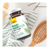 Country Life Maxi-Hair Plus Biotine – Formule sans gluten adaptée à différents régimes.