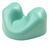 CranioCradle Original en utilisation-position pour détendre la nuque et les épaules.