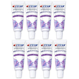 Crest 3D White Brilliance dentifrice voyage menthe poivree, pour une sensation de propreté et de fraîcheur.