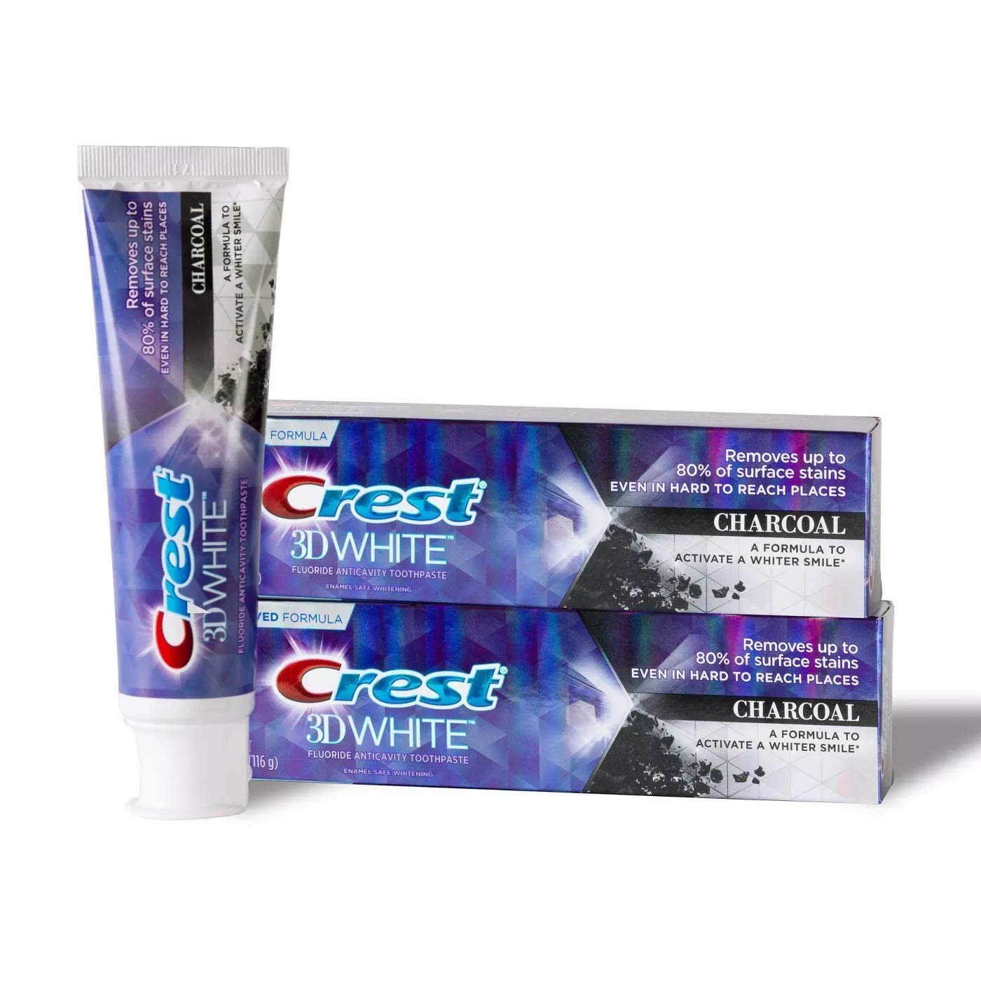 Crest Charbon 3D White, brossage quotidien favorisant des dents visiblement plus propres.