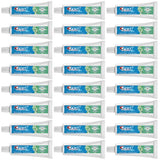 Dentifrice Crest menthe en tube pour haleine fraîche durable.