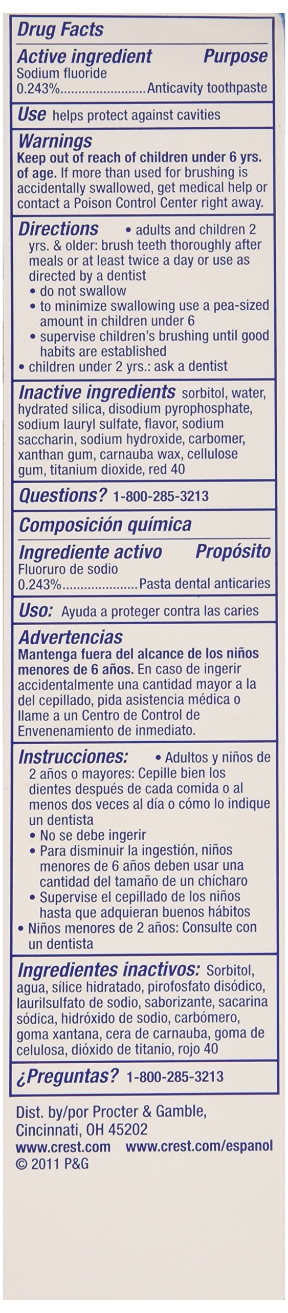 Brosse à dents avec Crest Expressions Cannelle Épice pour une routine rapide.