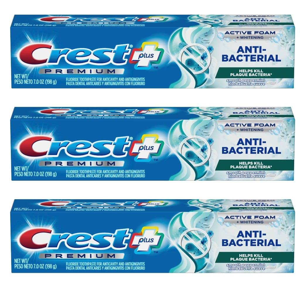 Crest Premium Plus, mousse active pour un nettoyage efficace et haleine fraîche.
