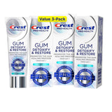 Dentifrice Crest Pro-Health detoxifiant gencives, lot de trois tubes prêt à l'emploi.