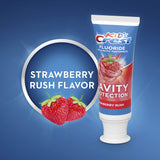 Crest Fraise Rush dentifrice fluoré adapté aux 2 ans et plus, format pratique.