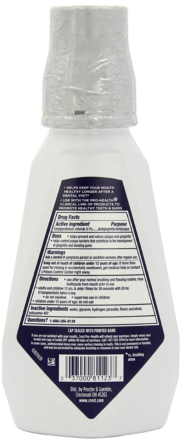 Rituel quotidien Crest Pro-Health Clinical CPC rince-bouche après le brossage.