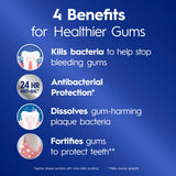 Dentifrice Crest Pro-Health Detoxify sur une brosse à dents.