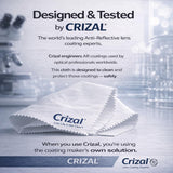 Crizal chiffon microfibre main – prise en main douce pour lunettes AR.
