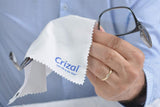 Design ruche Crizall attire les particules pour un nettoyage précis.