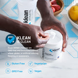 Cuillère-dose Klean Creatine montrant le dosage précis pour les entraînements.
